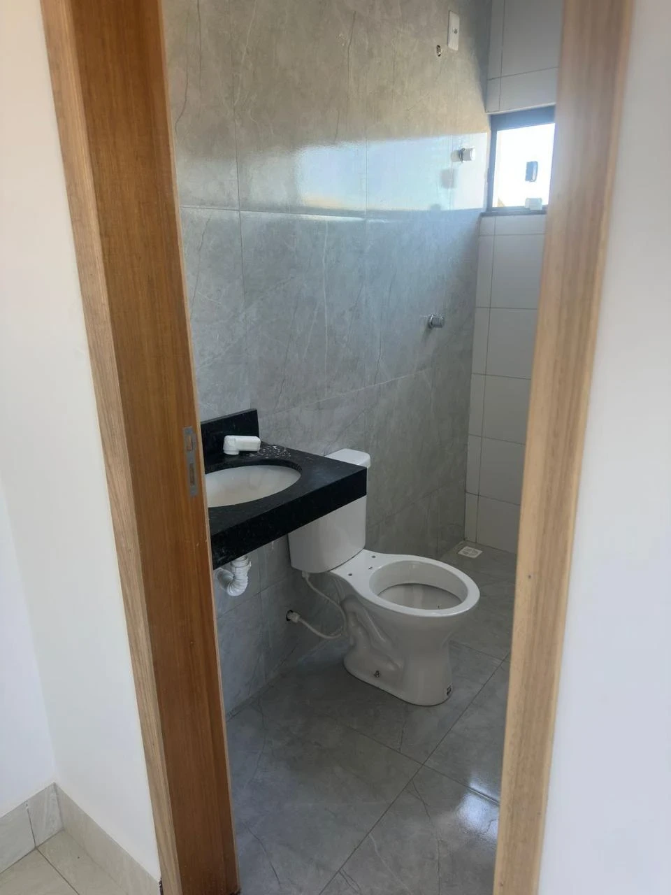Imagem Casa com 2 Quartos à Venda, 87 m² em Top do Lago - Senador Canedo