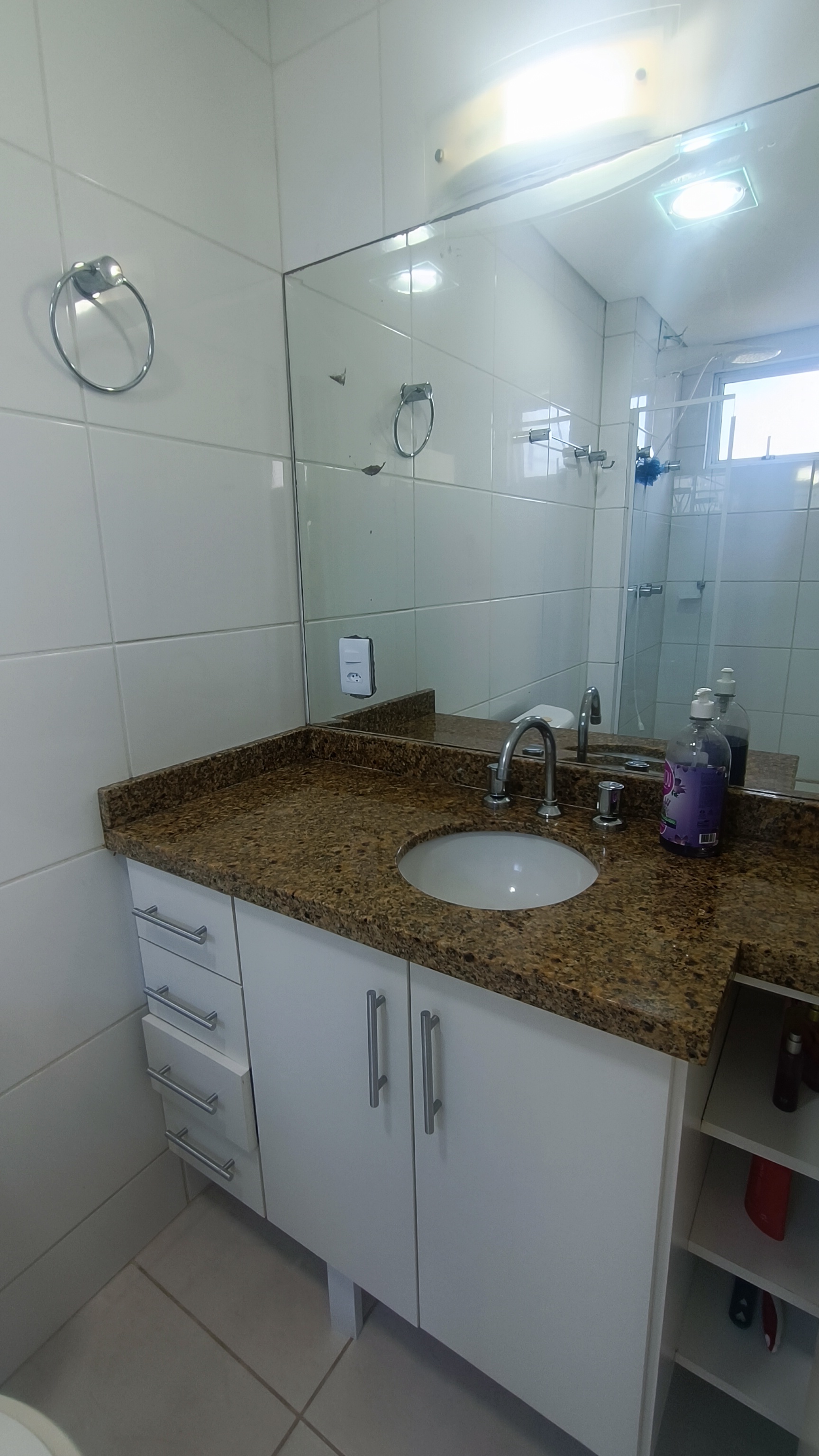 Imagem Apartamento com 2 Quartos à Venda, 77 m²em Bombas - Bombinhas