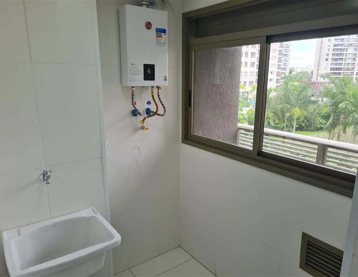 Imagem Apartamento com 3 Quartos para Alugar, 120 m² em Barra da Tijuca - Rio de Janeiro