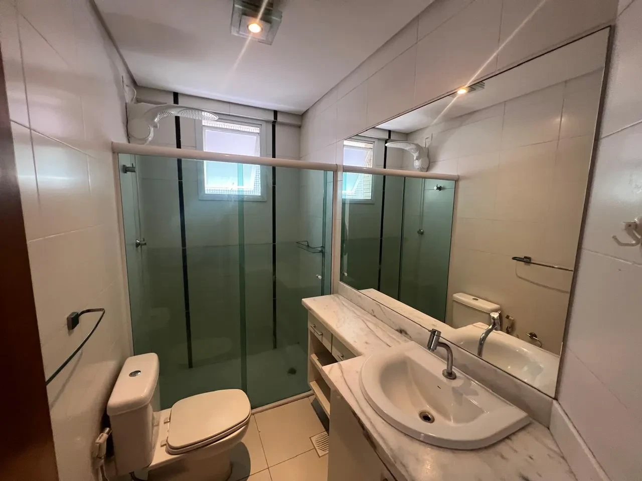 Imagem Apartamento com 2 Quartos à Venda, 98 metros em Gonzaga - Santos