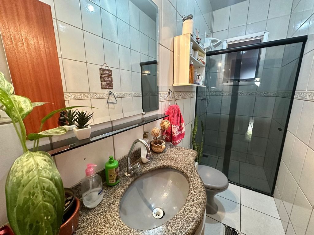 Foto do imóvel: Casa com 2 Quartos à Venda, 74 m² em Planalto - Belo Horizonte