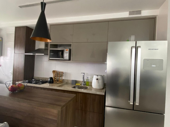 Imagem Apartamento com 2 Quartos à Venda, 54 m² em Umuarama - Osasco