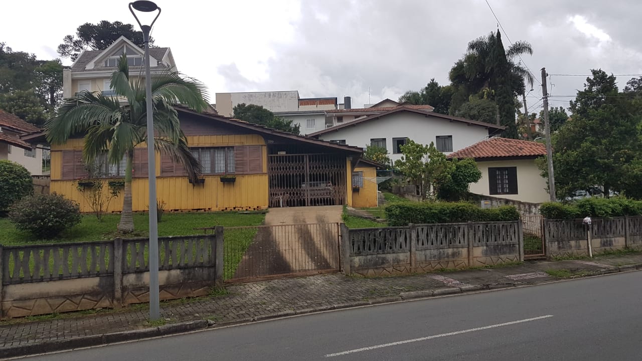 Imagem Terreno à Venda, 817 m² em Vista Alegre - Curitiba