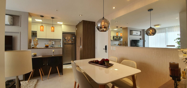 Imagem Apartamento com 2 Quartos para Alugar,  em Jardim Botânico - Porto Alegre