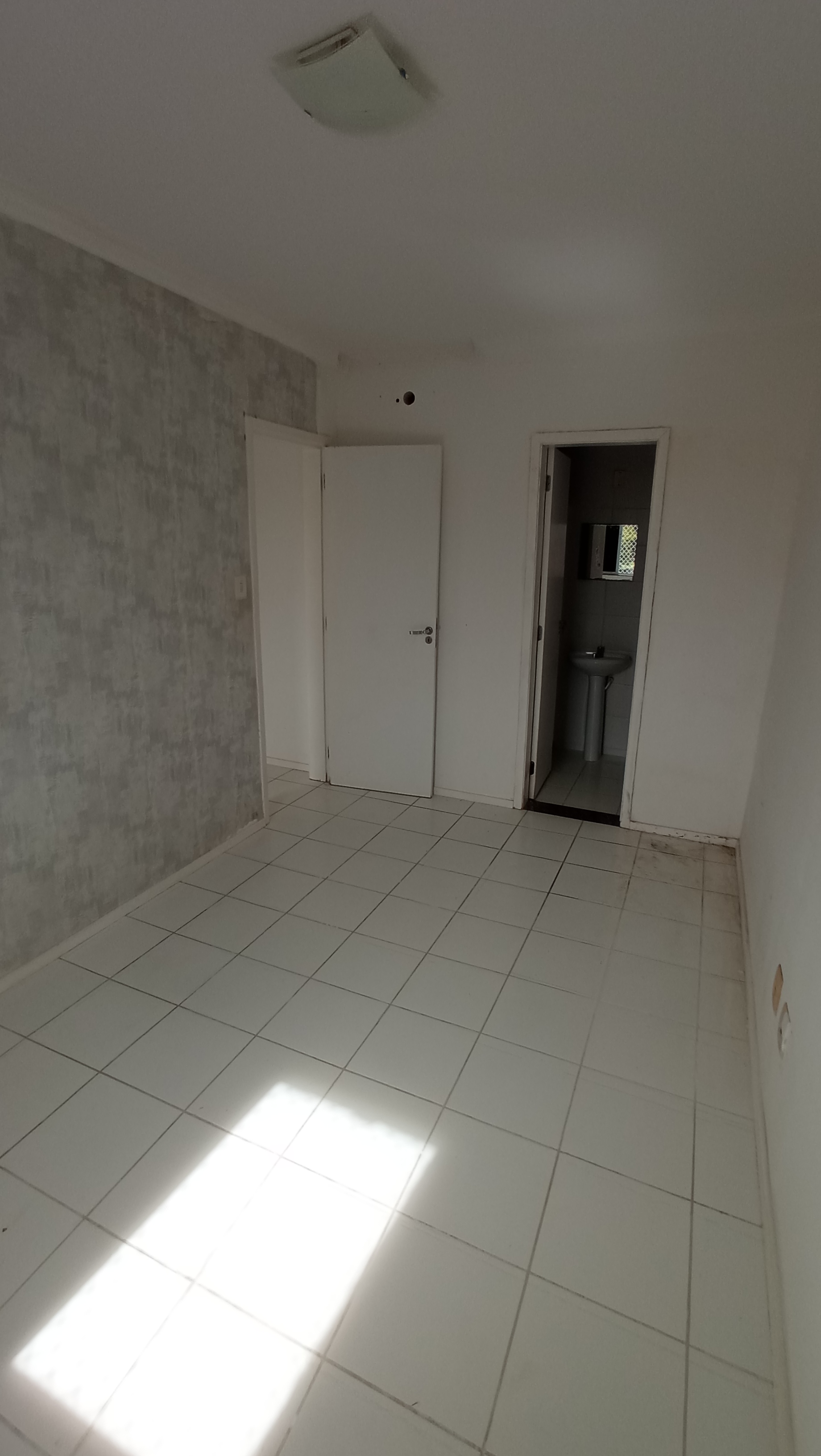 Imagem Apartamento com 2 Quartos à Venda, 55 m²em Vila de Abrantes (Abrantes) - Camaçari