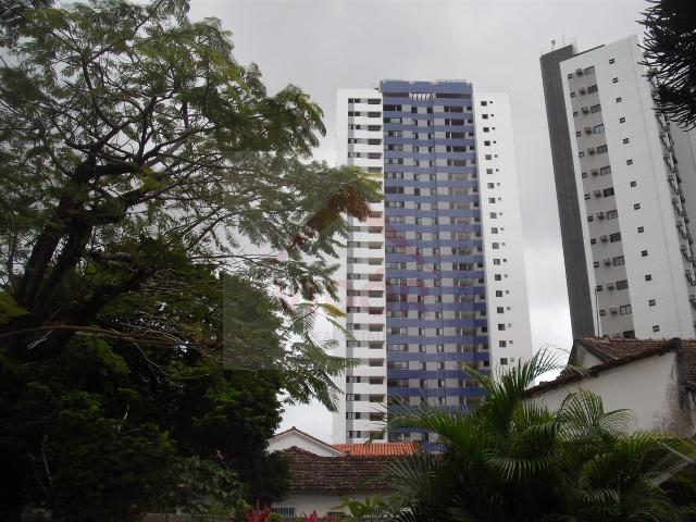 Imagem Apartamento com 3 Quartos à Venda, 66 m²em Casa Amarela - Recife