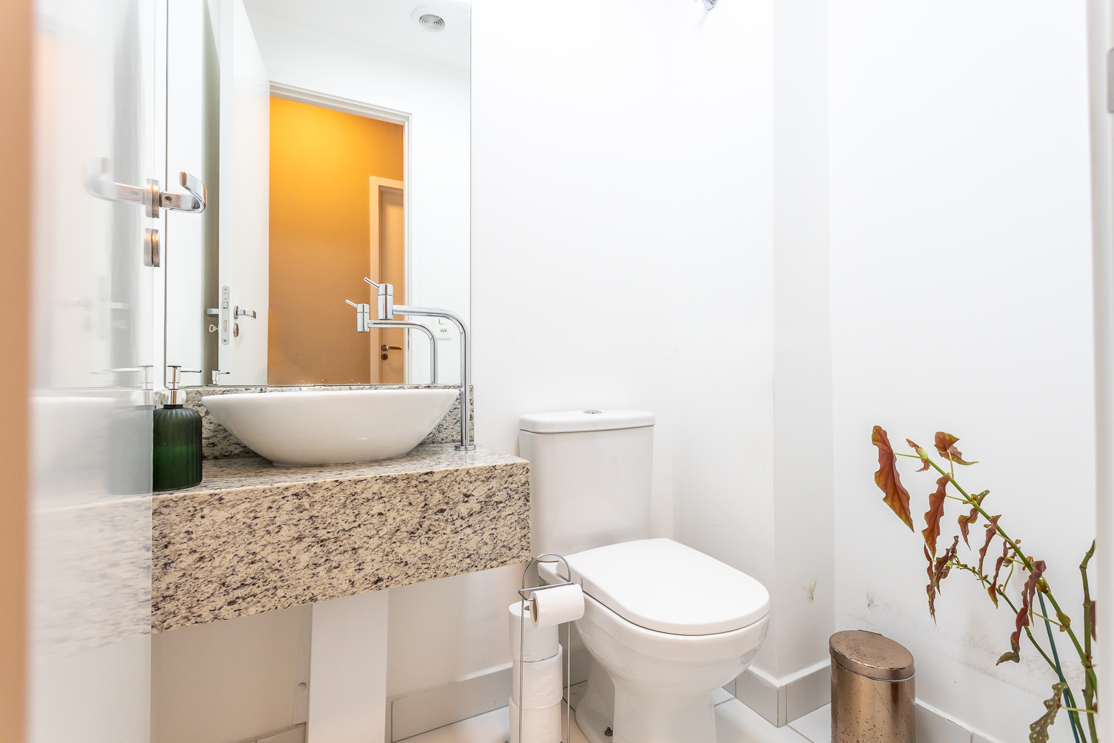 Foto do imóvel: Apartamento com 3 Quartos à Venda, 83.760 m² em Centro Comercial Jubran - Barueri