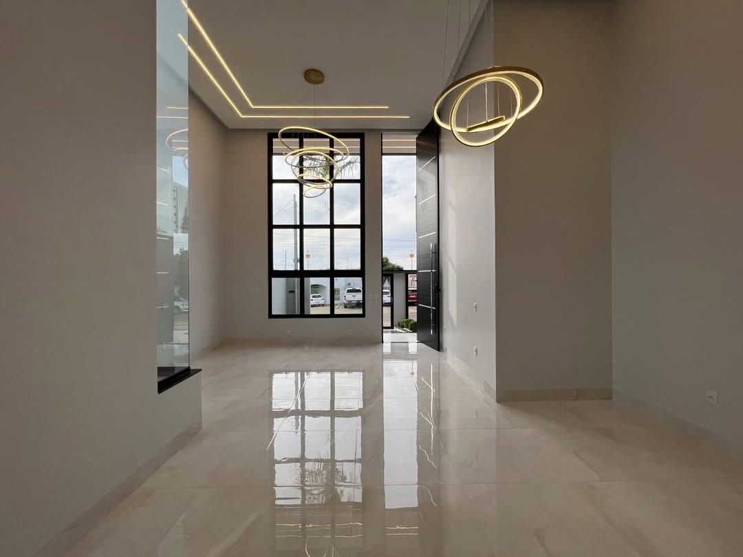 Foto do imóvel: Casa com 3 Quartos à Venda, 360 m² em Estância Itaguaí - Caldas Novas