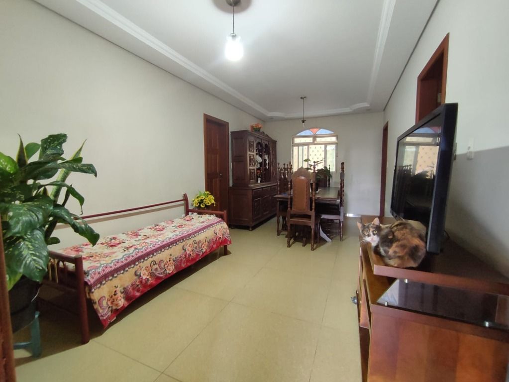 Foto do imóvel: Casa com 4 Quartos à Venda, 200 m² em São Benedito - Santa Luzia