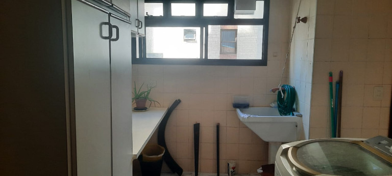 Imagem Apartamento com 3 Quartos para Alugar, 135 m²em Pitangueiras - Guarujá