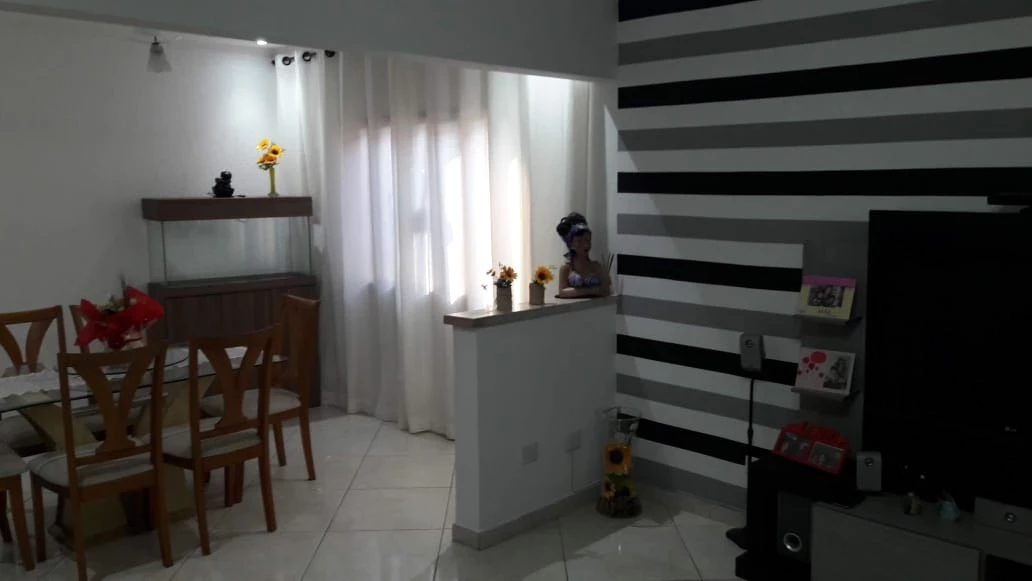 Imagem Sobrado com 5 Quartos à Venda, 200 m² em Jardim Sapopemba - São Paulo