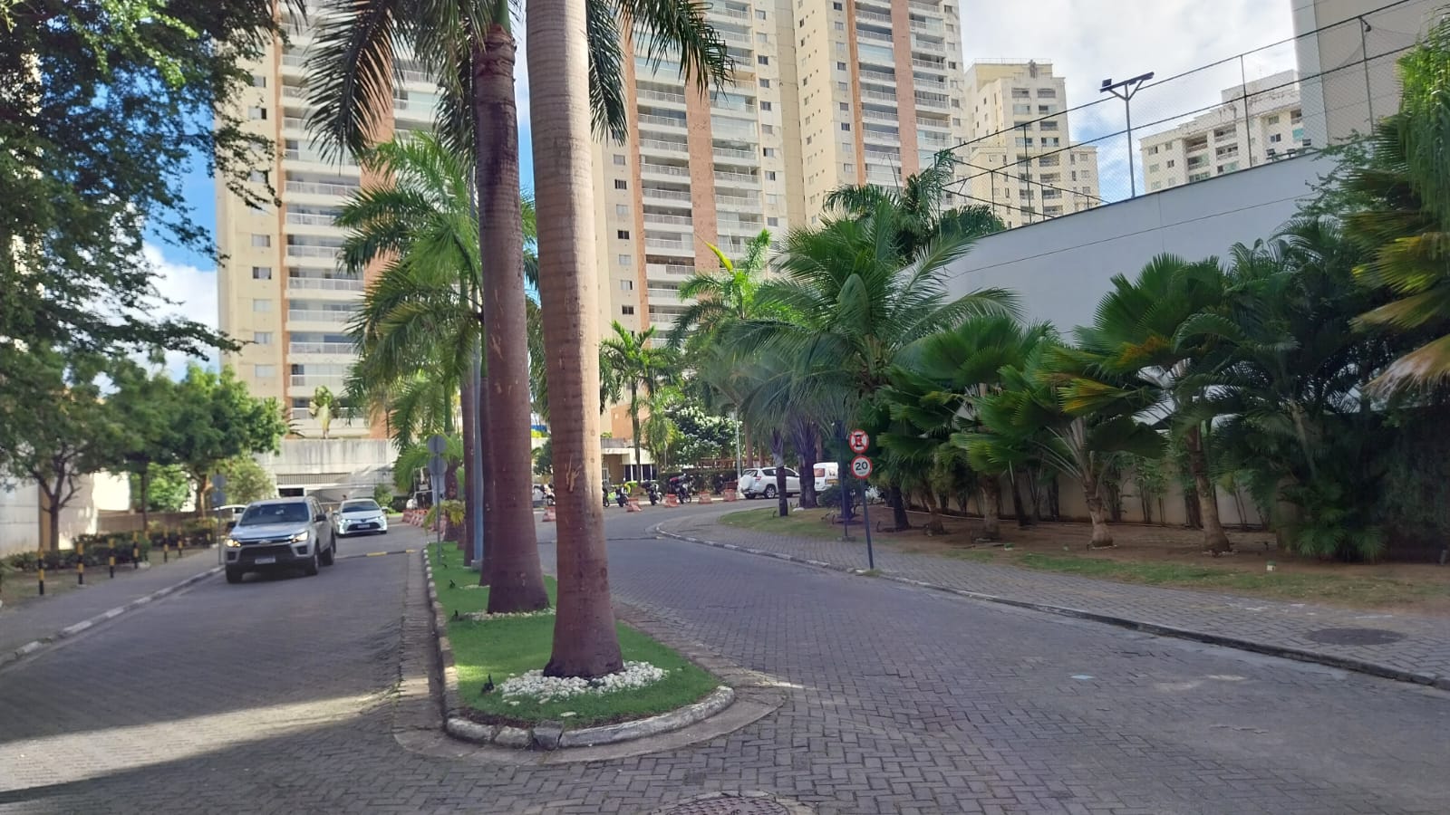 Foto do imóvel: Apartamento com 3 Quartos à Venda, 110 m² em  - 