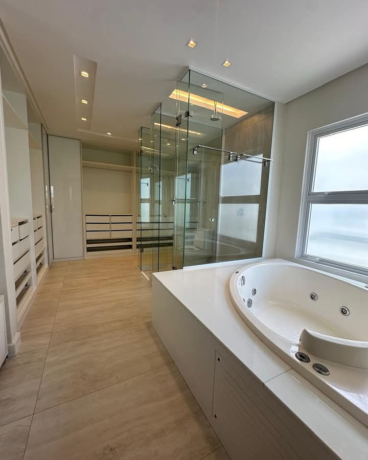 Imagem Casa de Condomínio com 4 Quartos para Alugar, 350 m²em Vila de Abrantes (Abrantes) - Camaçari