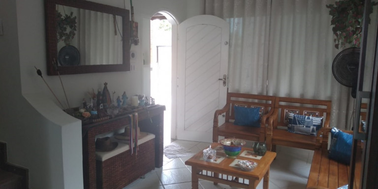Sobrado com 3 Quartos à Venda, 217 m² em Arpoador - Peruíbe