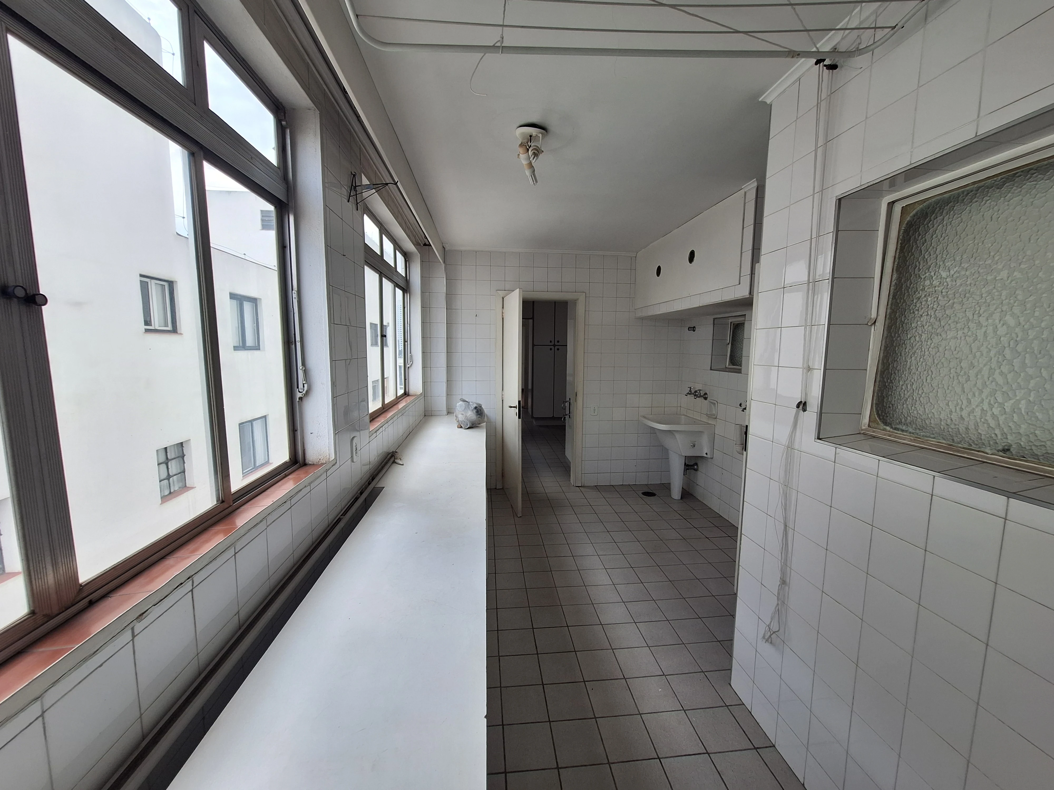 Foto do imóvel: Apartamento com 3 Quartos à Venda, 200 m² em Jardim Europa - São Paulo