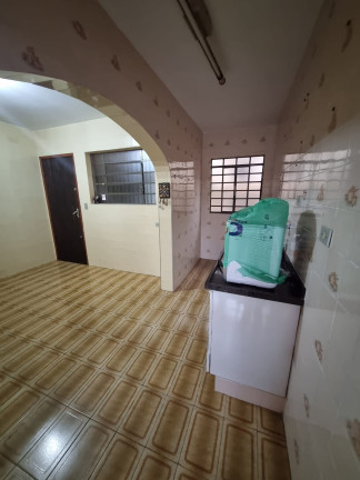 Imagem Sobrado com 5 Quartos à Venda,  em Cidade Antônio Estevão de Carvalho - São Paulo
