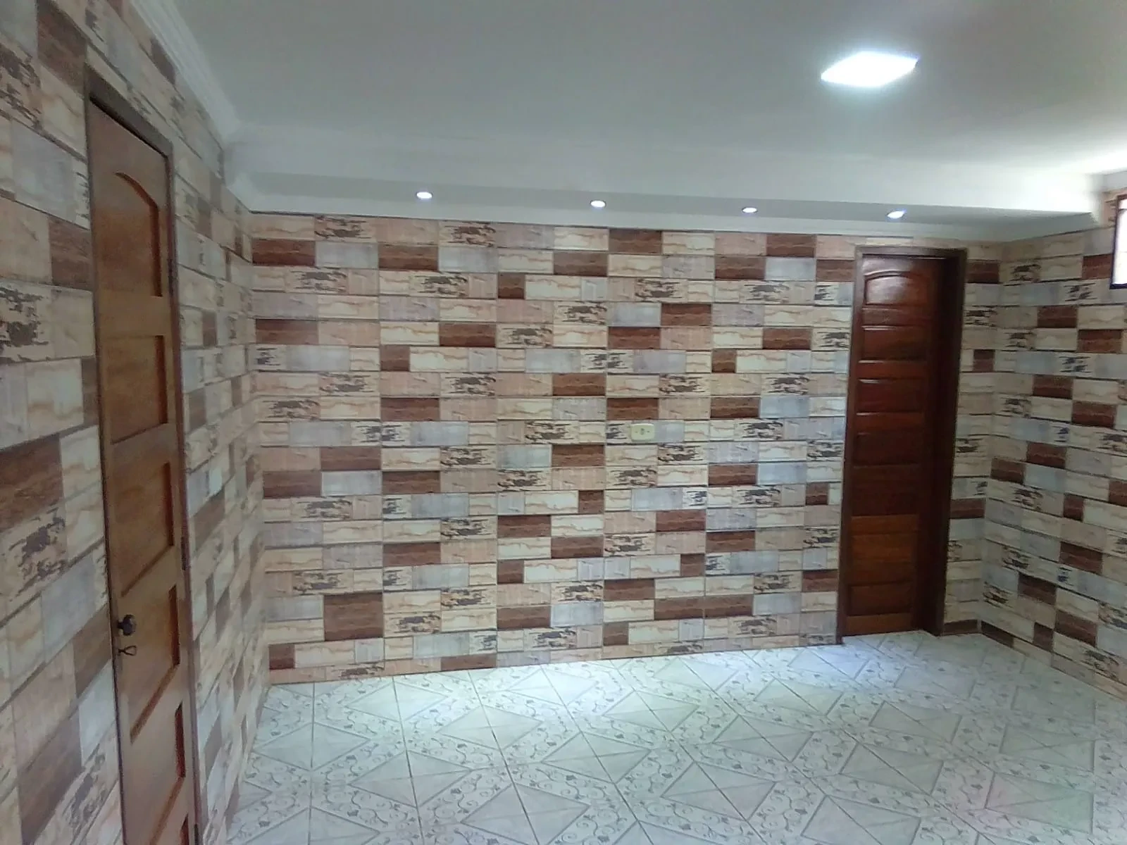 Imagem Casa com 2 Quartos à Venda, 210 m² em Vila Liberdade - Moreno