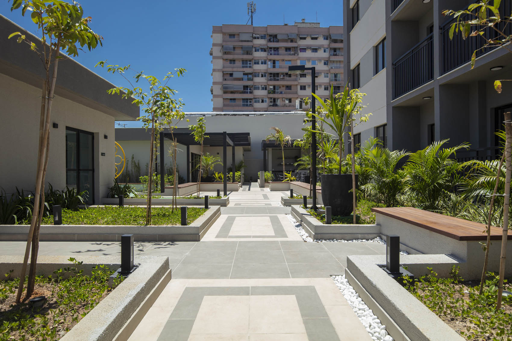 Imagem Apartamento com 3 Quartos à Venda, 60 m² em Del Castilho - Rio de Janeiro