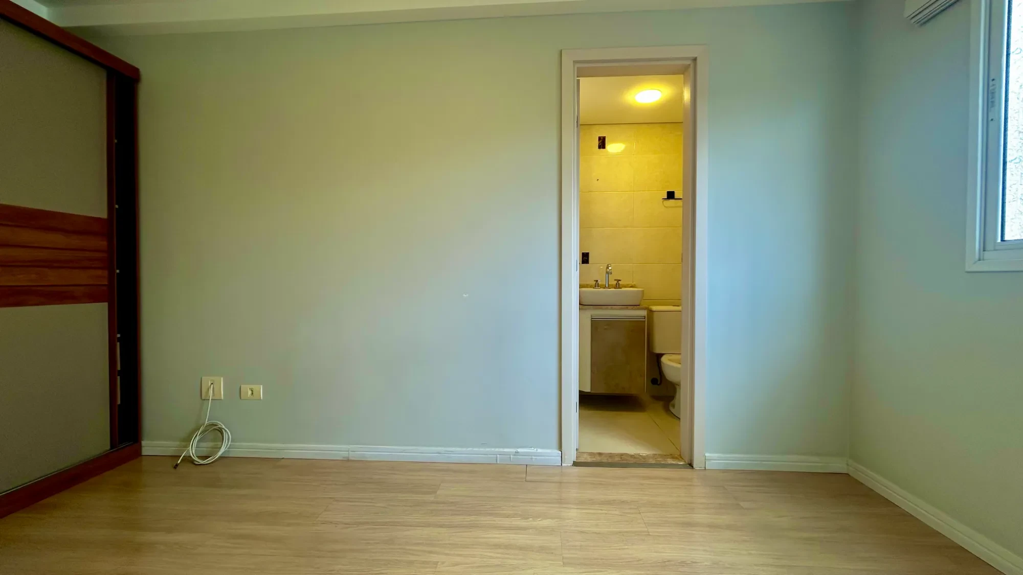 Imagem Apartamento com 2 Quartos à Venda, 58 m² em Boa Vista - Curitiba