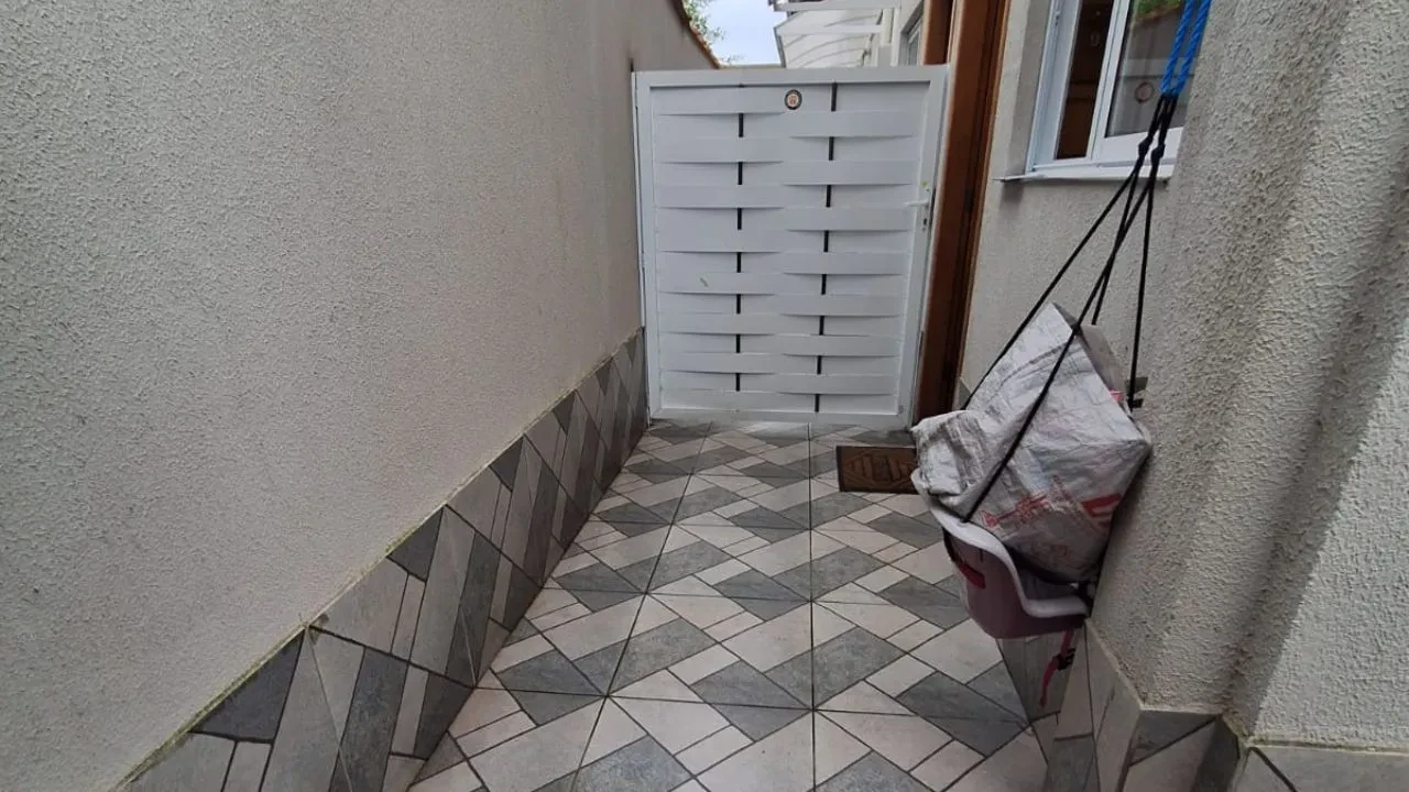 Foto do imóvel: Casa de Vila com 2 Quartos à Venda, 62 m² em Sítio do Campo - Praia Grande