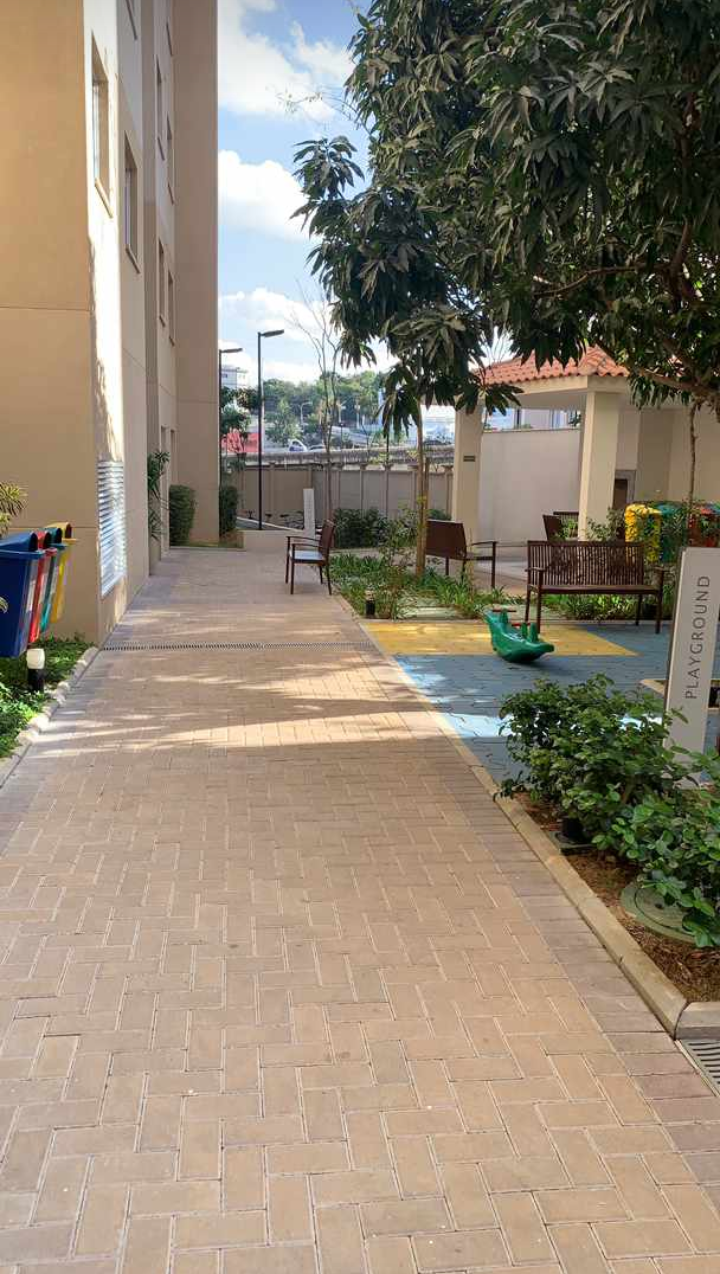 Imagem Apartamento com 2 Quartos à Venda, 32 m²em Itaquera - São Paulo