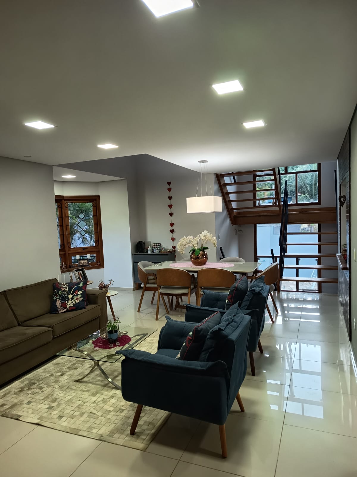Imagem Casa com 4 Quartos à Venda ou Locação, 400 m² em Jardim Paulista - Atibaia