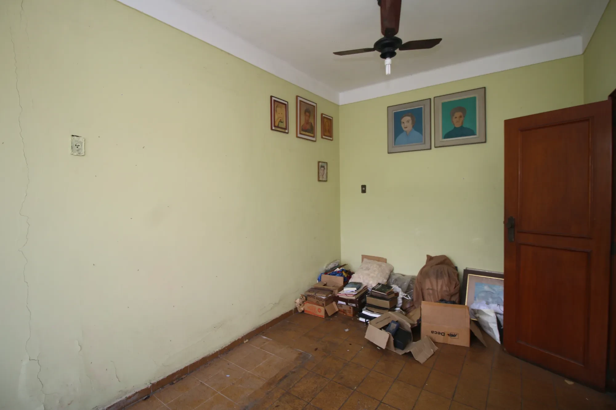 Foto do imóvel: Casa com 6 Quartos à Venda, 245 m² em Brás de Pina - Rio de Janeiro