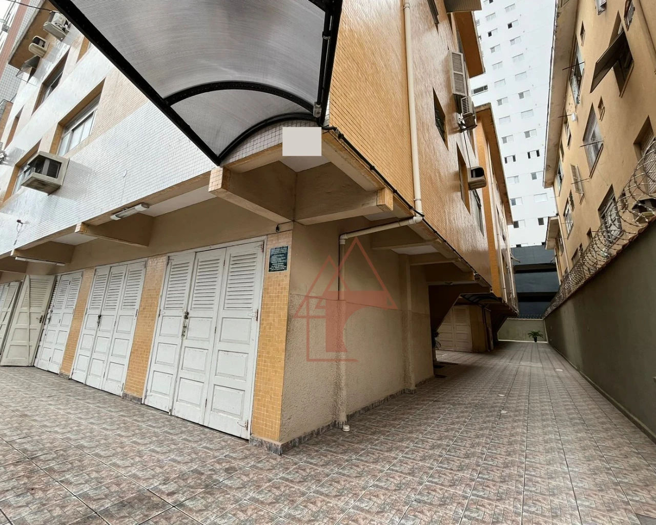 Imagem Apartamento com 2 Quartos à Venda, 79 m² em Marapé - Santos