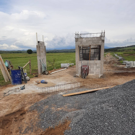 Terreno à Venda, 1.000 m² em Centro - Cruzeiro