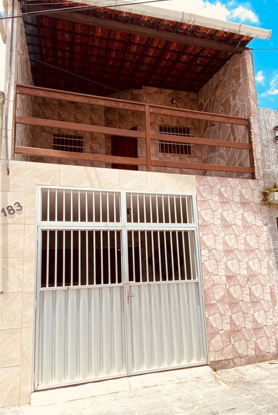 Foto do imóvel: Casa com 3 Quartos para Alugar, 140 m² em Centro - Campina Grande