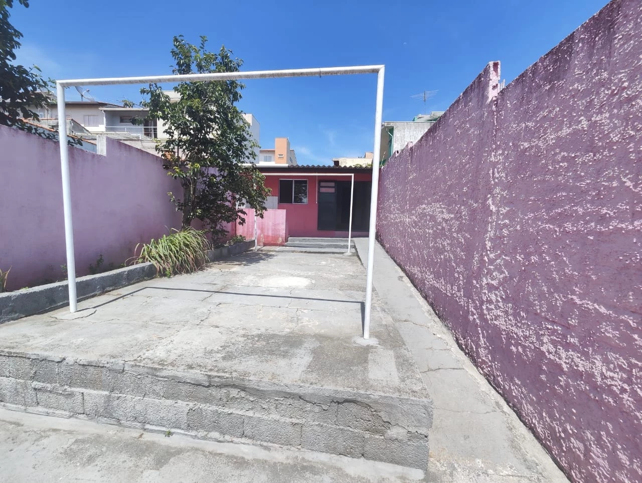 Foto do imóvel: Casa com 2 Quartos para Alugar, 64 m² em Parque Santana - Mogi das Cruzes