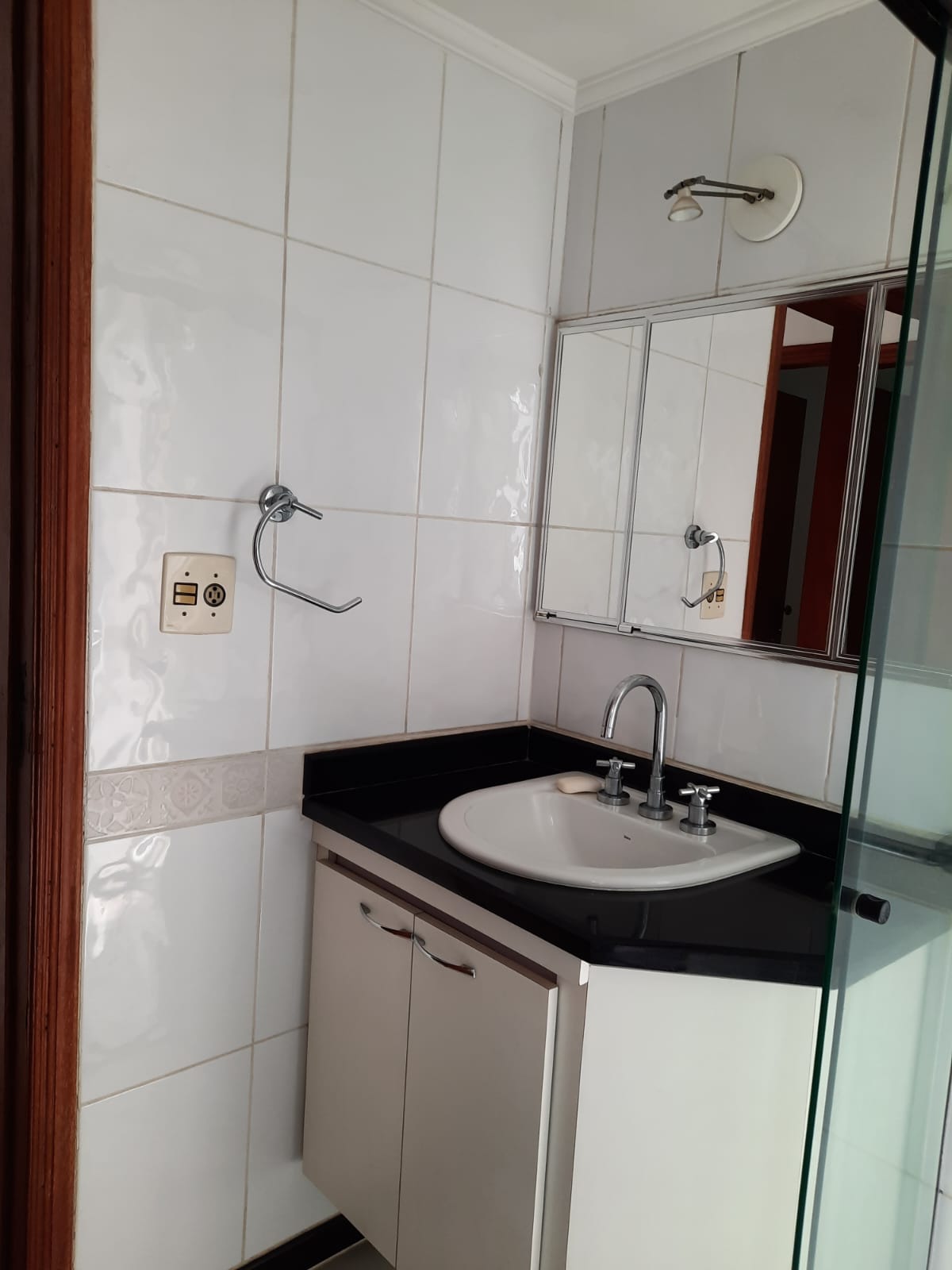 Imagem Apartamento com 2 Quartos à Venda ou Locação, 58 m² em Moema - São Paulo