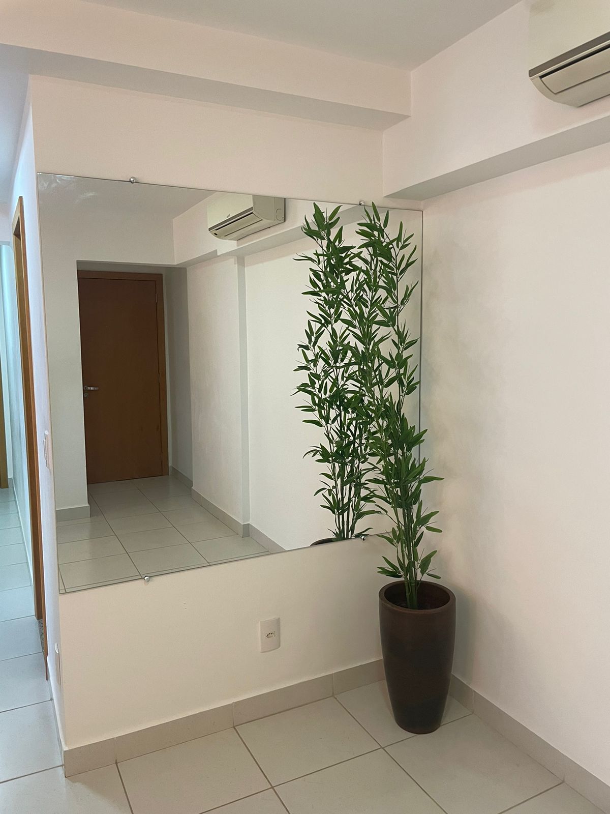 Imagem Apartamento com 2 Quartos à Venda, 81 m²em Jardim Aclimação - Cuiabá