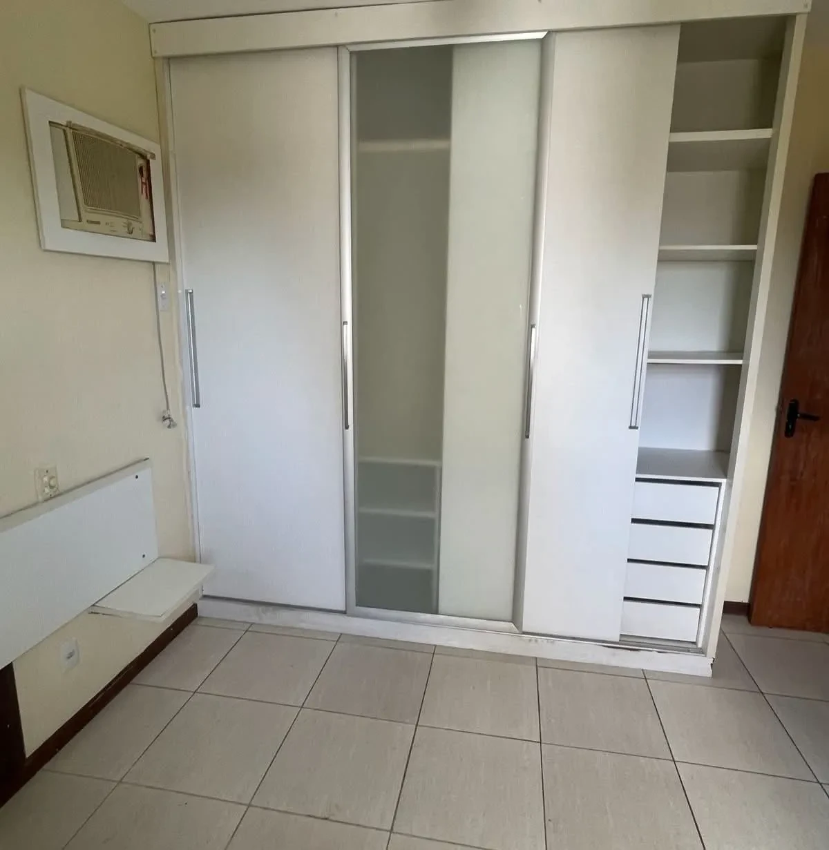 Imagem Apartamento com 3 Quartos à Venda, 80 m² em Imbuí - Salvador