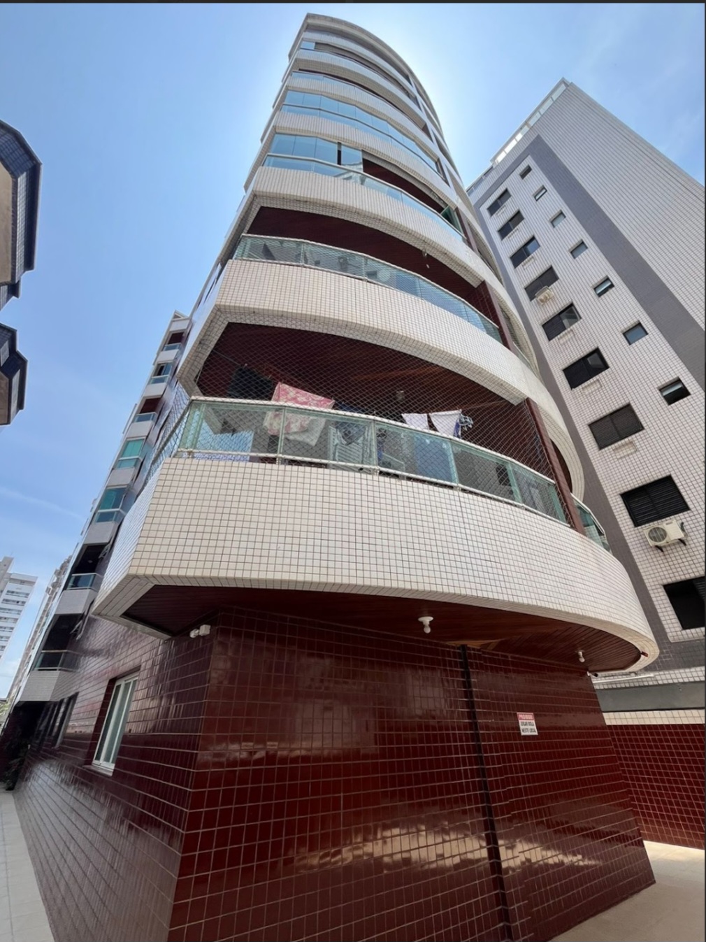 Imagem Apartamento com 2 Quartos à Venda, 82 m² em Guilhermina - Praia Grande