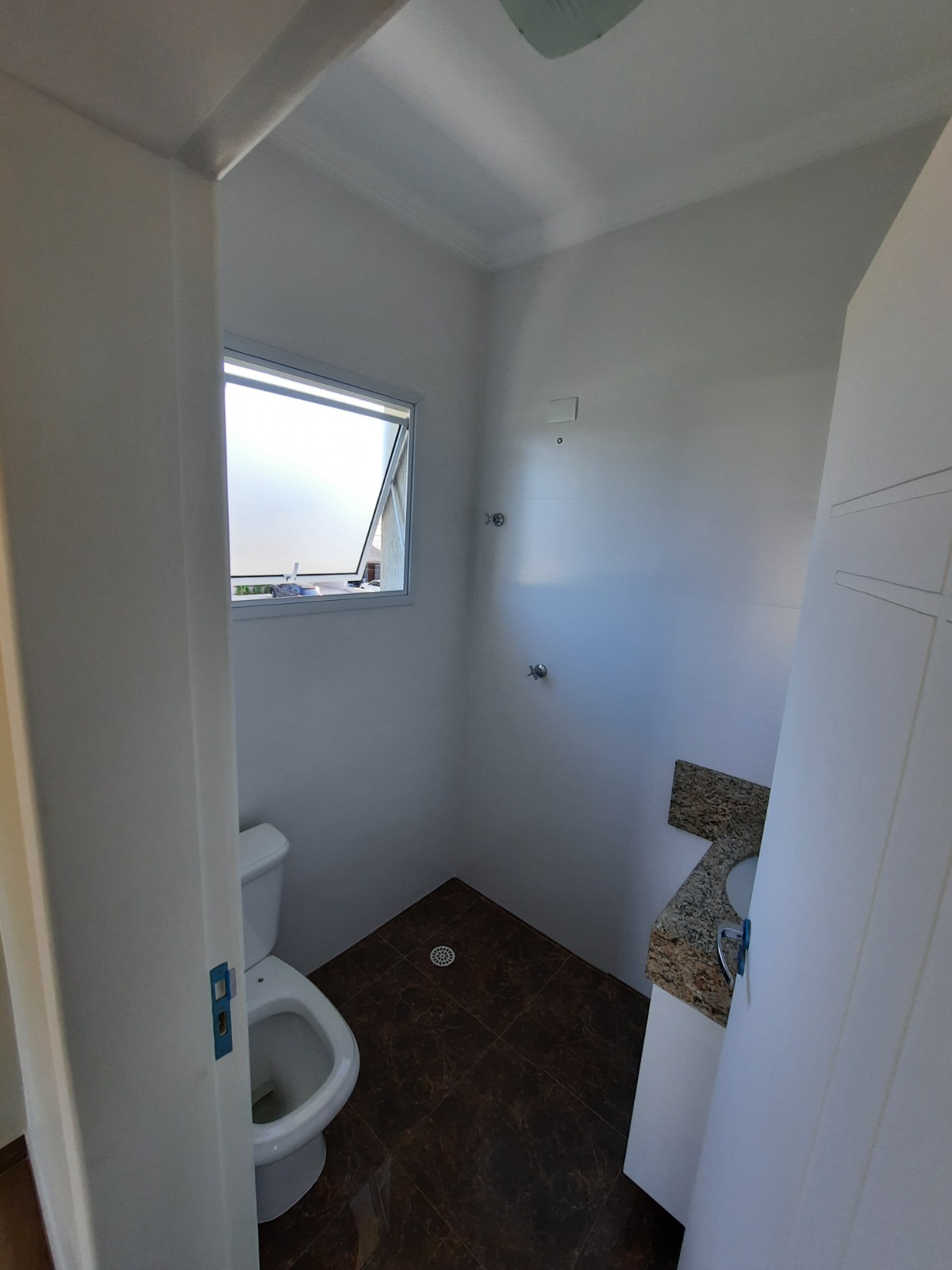Imagem Sobrado com 4 Quartos à Venda, 250 m²em Bougainville IV - Peruibe