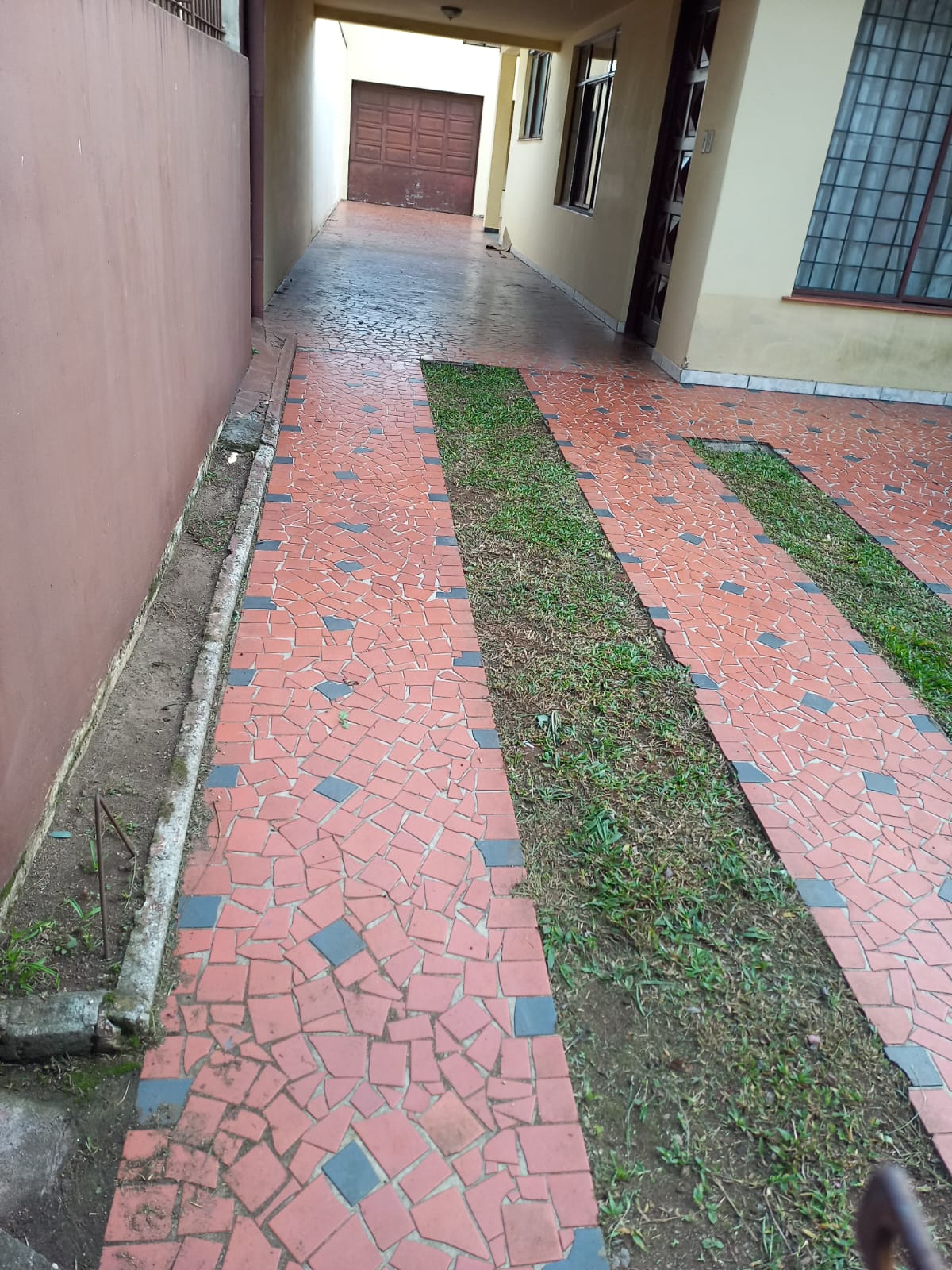 Foto do imóvel: Terreno à Venda, 600 m² em Portão - Curitiba