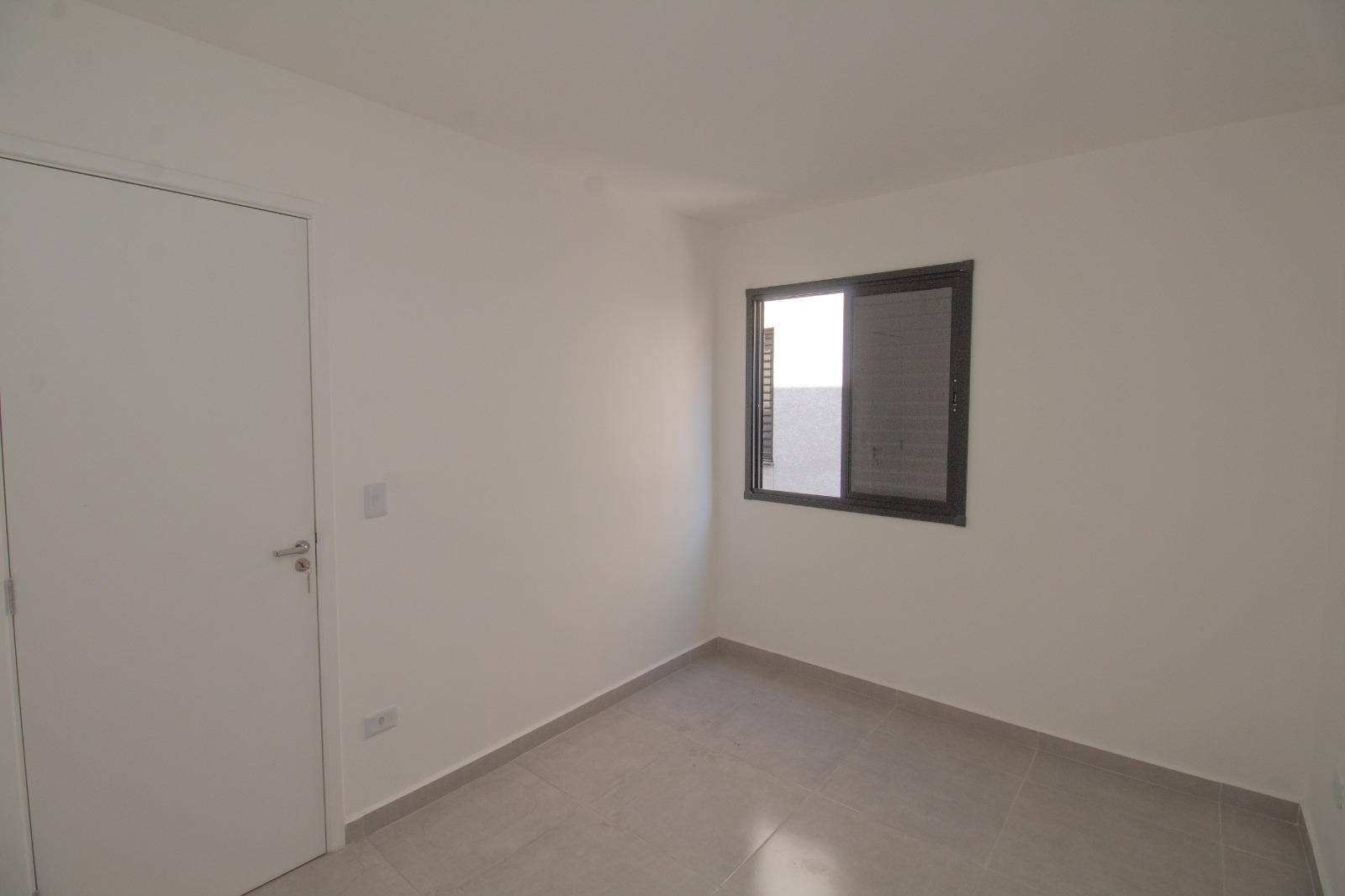 Foto do imóvel: Apartamento com 1 Quarto à Venda ou Locação, 32 m² em Parque São Lucas - São Paulo