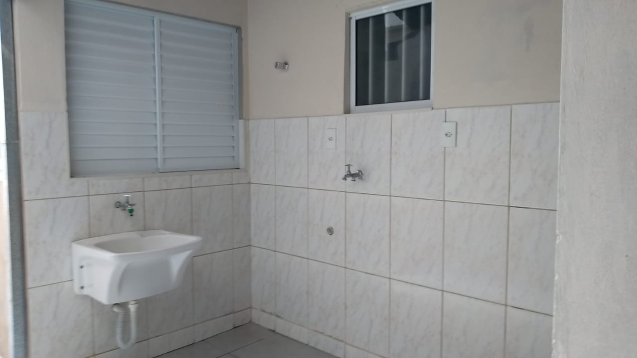 Imagem Casa com 2 Quartos à Venda, 72 m²em Comercial e Residencial Jardim Mariana - Pindamonhangaba