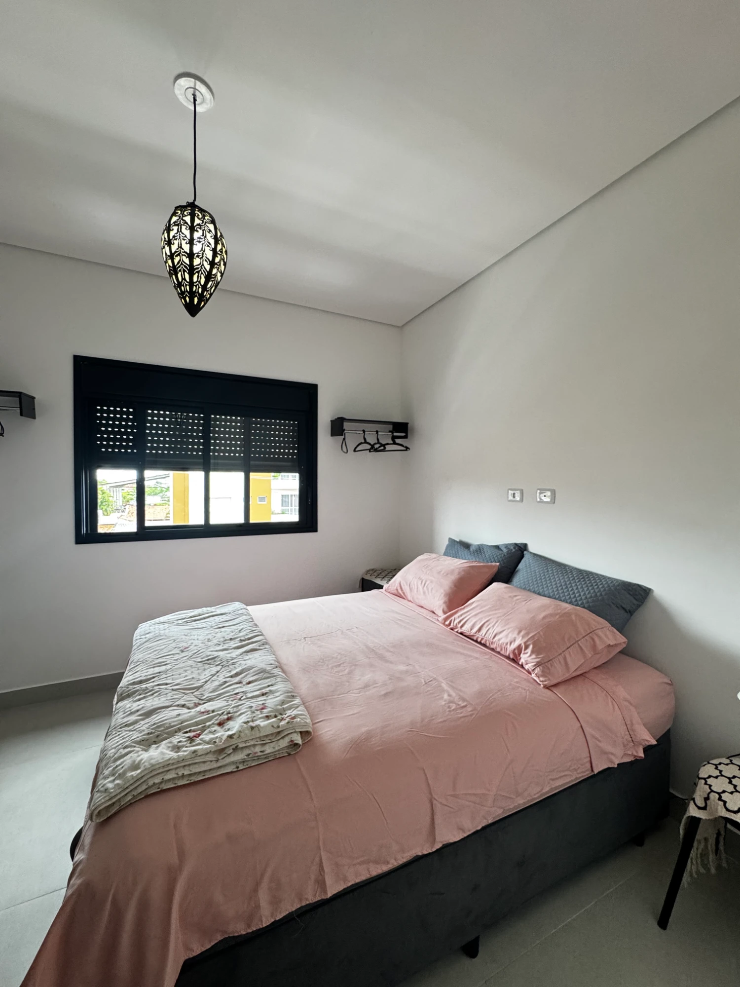Foto do imóvel: Apartamento com 1 Quarto para Alugar, 55 m² em Jardim dos Sindicatos - Caraguatatuba