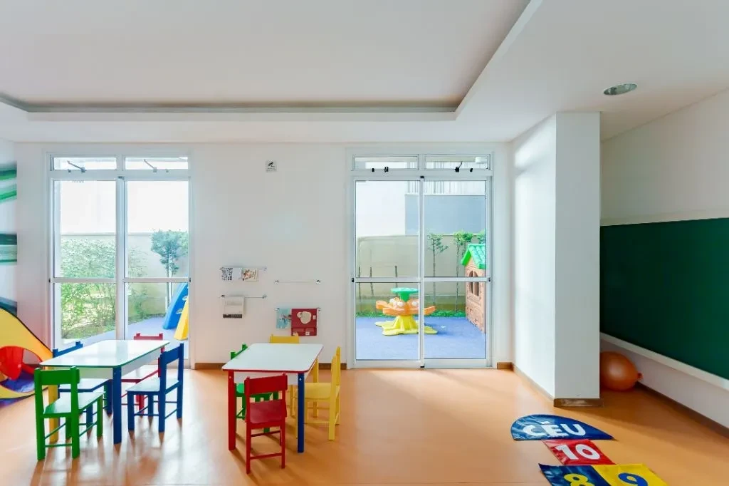 Imagem Apartamento com 2 Quartos à Venda, 53 metros em Portão - Curitiba