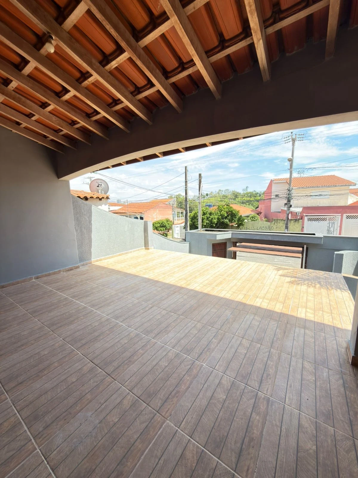 Imagem Casa com 3 Quartos à Venda, 207 m² em Jardim Mirante dos Ovnis - Votorantim