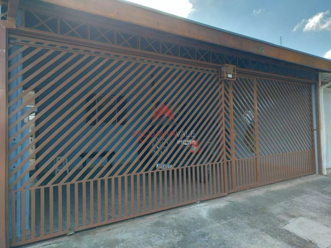 Foto do imóvel: Casa com 3 Quartos à Venda, 90 m² em Conjunto Residencial Trinta e Um de Março - São José dos Campos