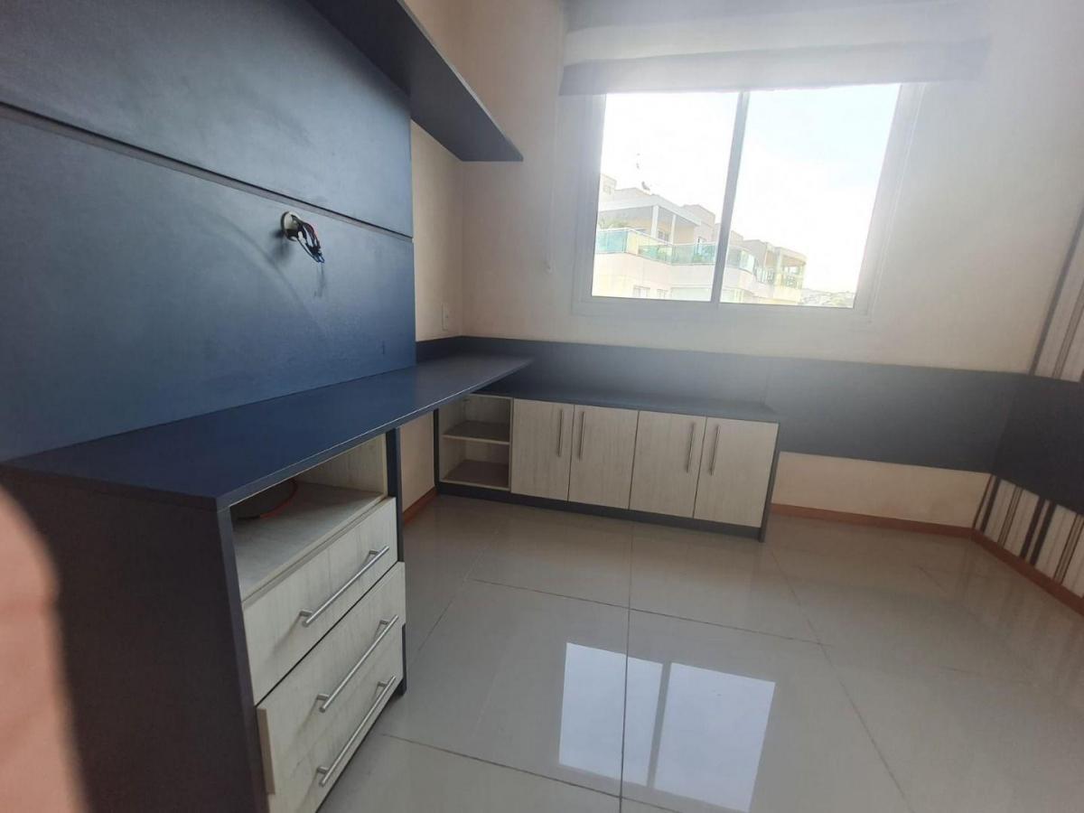 Imagem Apartamento com 3 Quartos à Venda, 105 m²em Camboinhas - Niterói