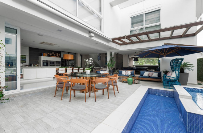 Imagem Casa de Condomínio com 4 Quartos à Venda, 485 m² em Jurerê - Florianópolis