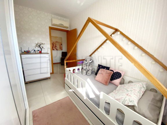 Imagem Apartamento com 3 Quartos à Venda, 93 m² em Barreiros - São José