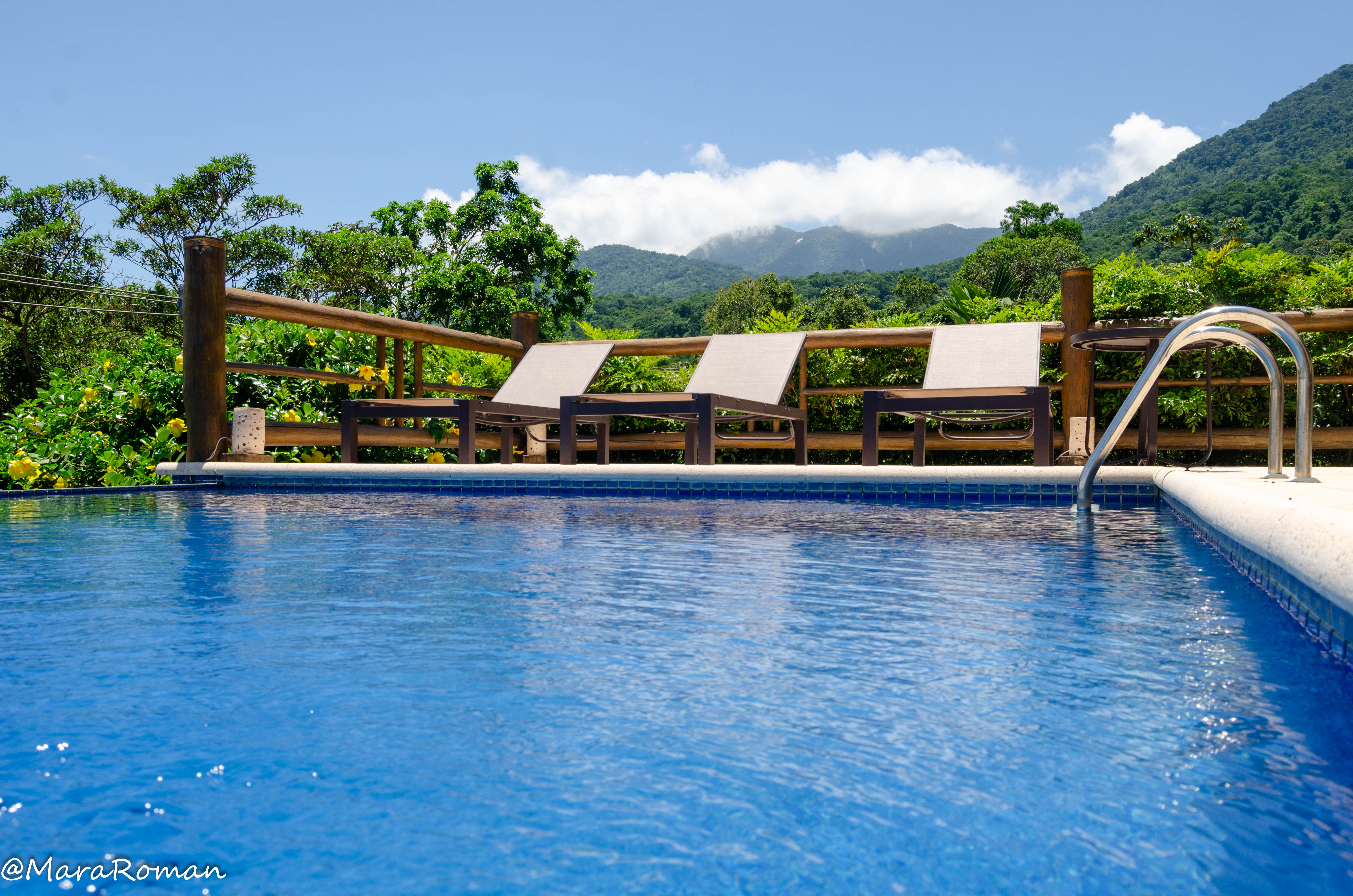 Imagem Casa de Condomínio com 4 Quartos à Venda ou Temporada, 1 m²em Veloso (Cambaquara) - Ilhabela