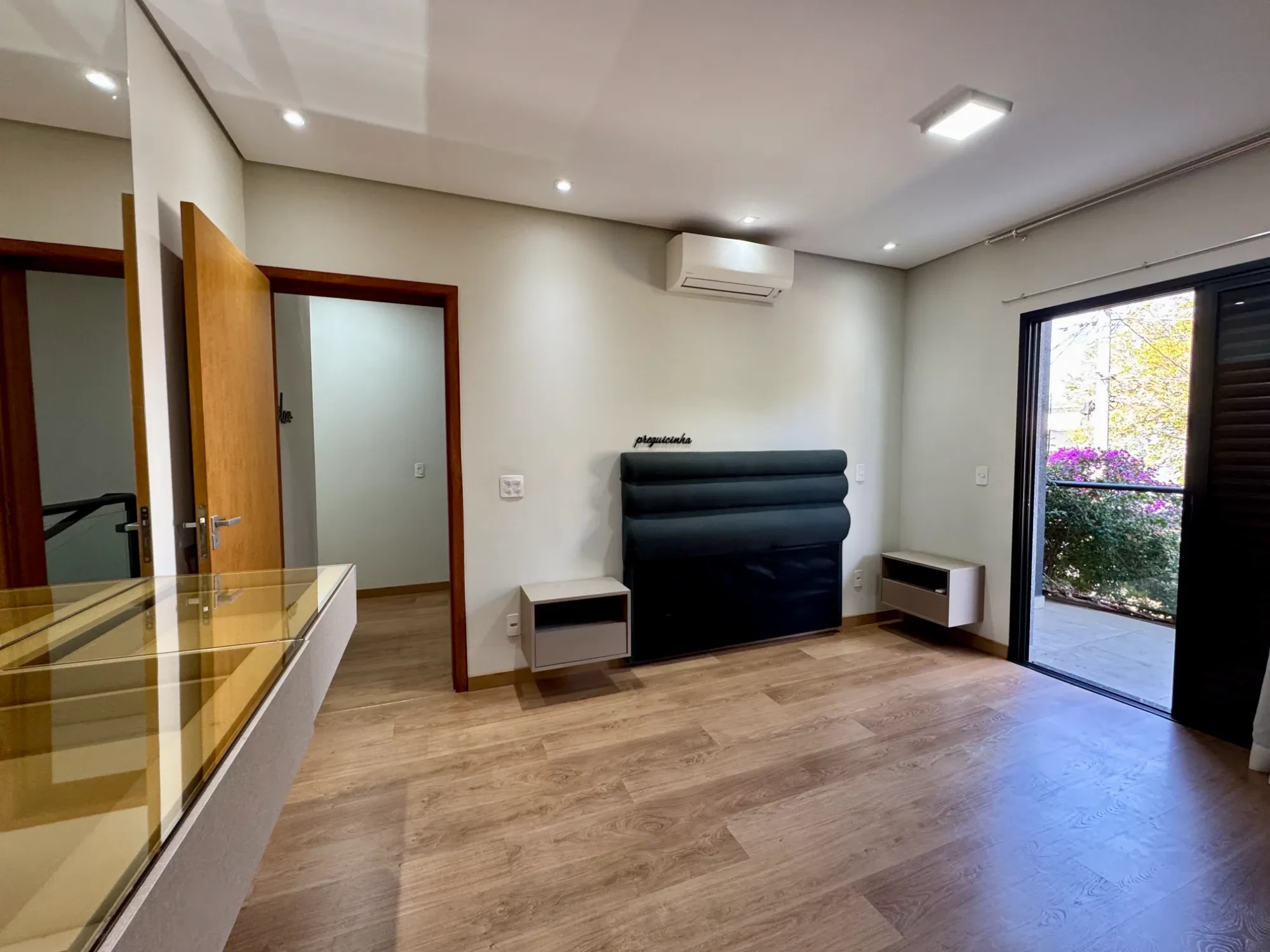 Imagem Casa de Condomínio com 3 Quartos à Venda ou Locação, 150 m² em Cajuru do Sul - Sorocaba