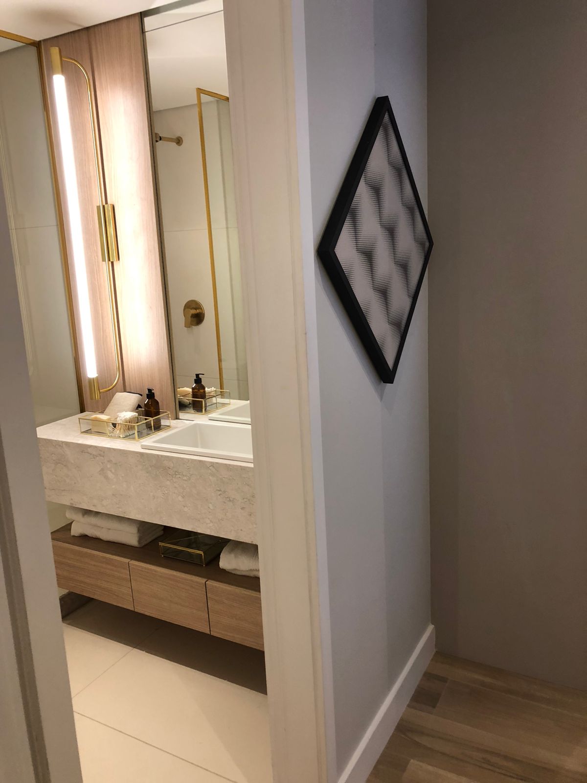 Imagem Apartamento com 3 Quartos à Venda, 85 m²em Centro - Niterói