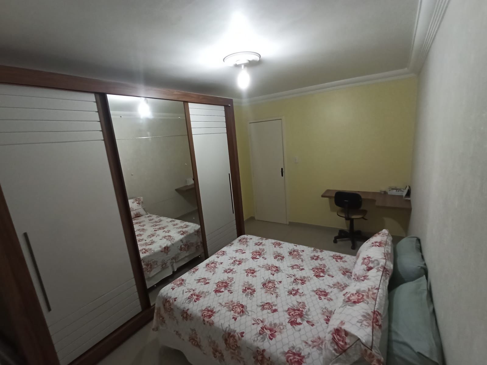 Imagem Apartamento com 1 Quarto à Venda, 70 m² em Centro - Lauro de Freitas